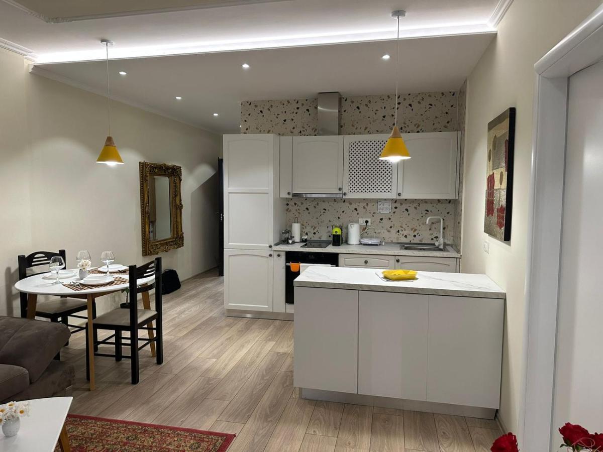 Apartment Center Luxury Orange 9a *