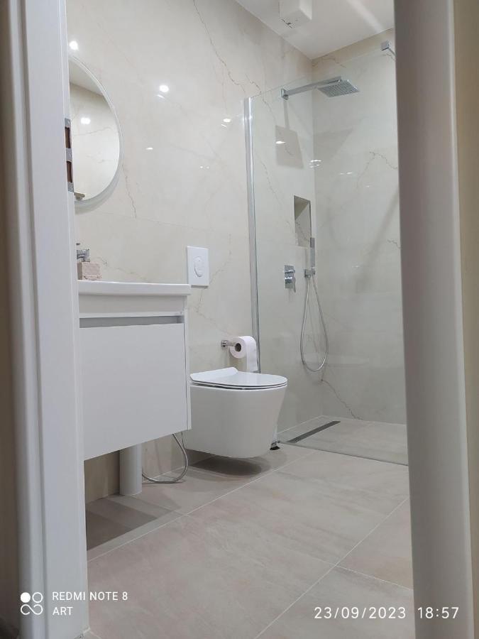 Apartment Center Luxury Orange 9a *